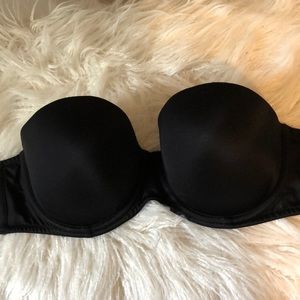 AERIE black strapless bra 34D